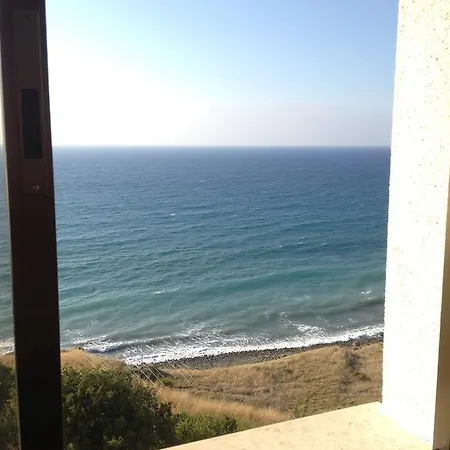 Lägenhet A.a Michael Pachyammos