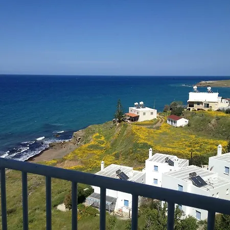 아파트 A.a Michael *