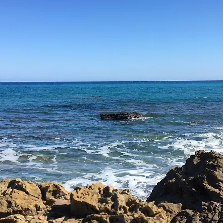 아파트 A.a Michael Pachyammos