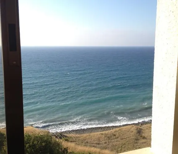 アパート A.a Michael Pachyammos